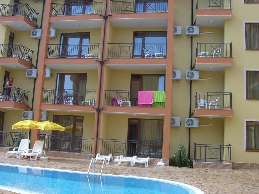 Siana 3 Suits Pomorie Exterior foto