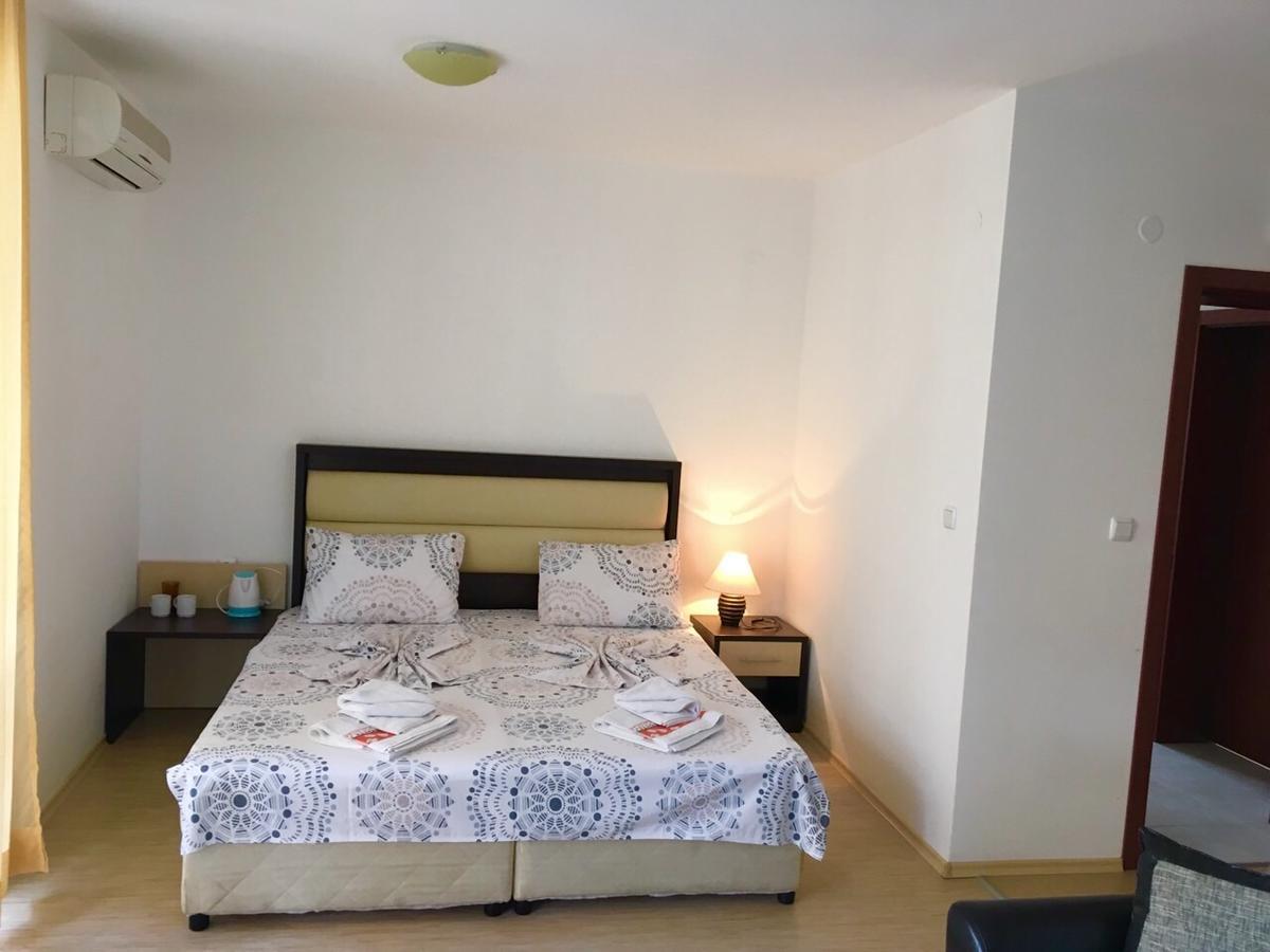 Siana 3 Suits Pomorie Exterior foto